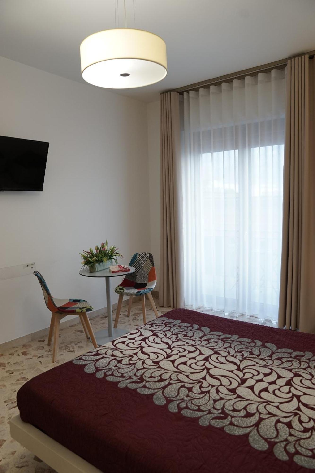B&B La Vie En Rose Salerno Eksteriør bilde