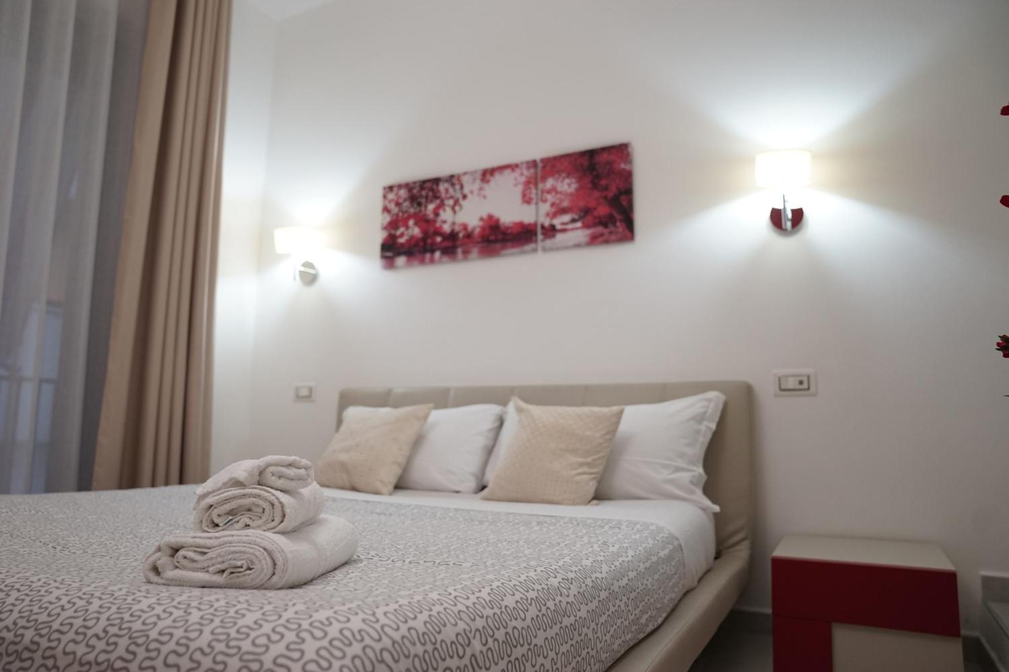 B&B La Vie En Rose Salerno Eksteriør bilde